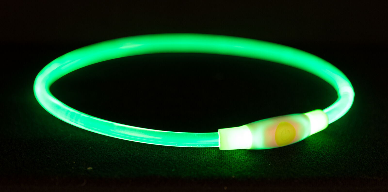 Trixie Flash Leuchtring USB, S-M: 40cm/8mm, grün
